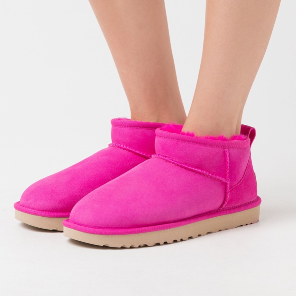 UGG CLASSIC ULTRA MINI ROCK ROSE size US8 EU39